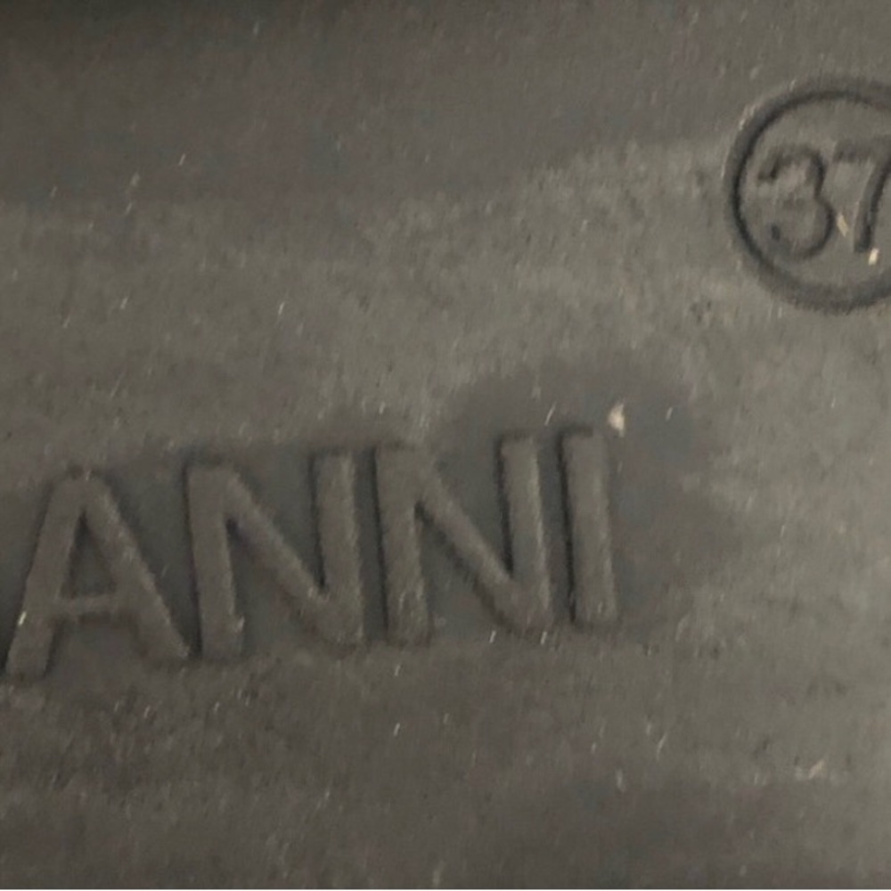 Ganni mid Chelsea boots. - Picture 6 of 8